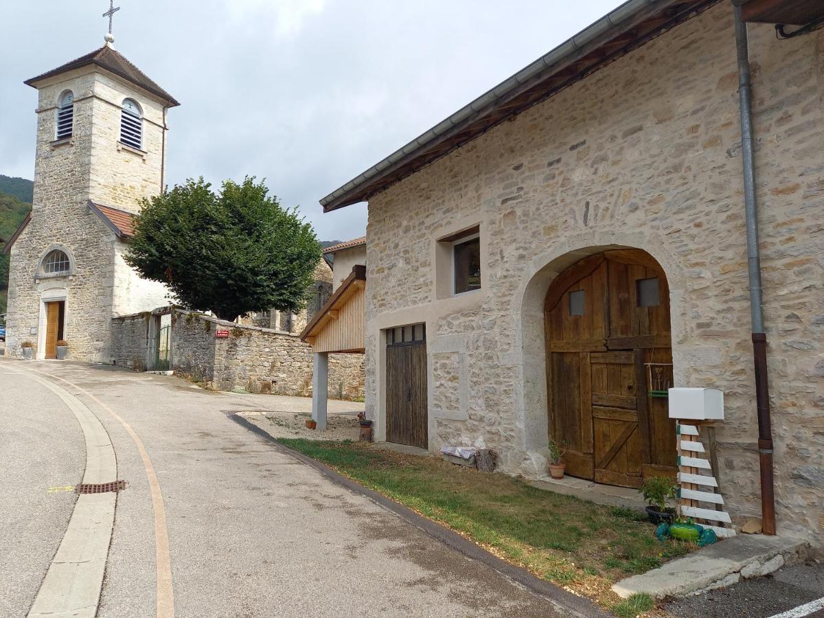 La Vie Du Bief Bed and Breakfast Bolozon Esterno foto